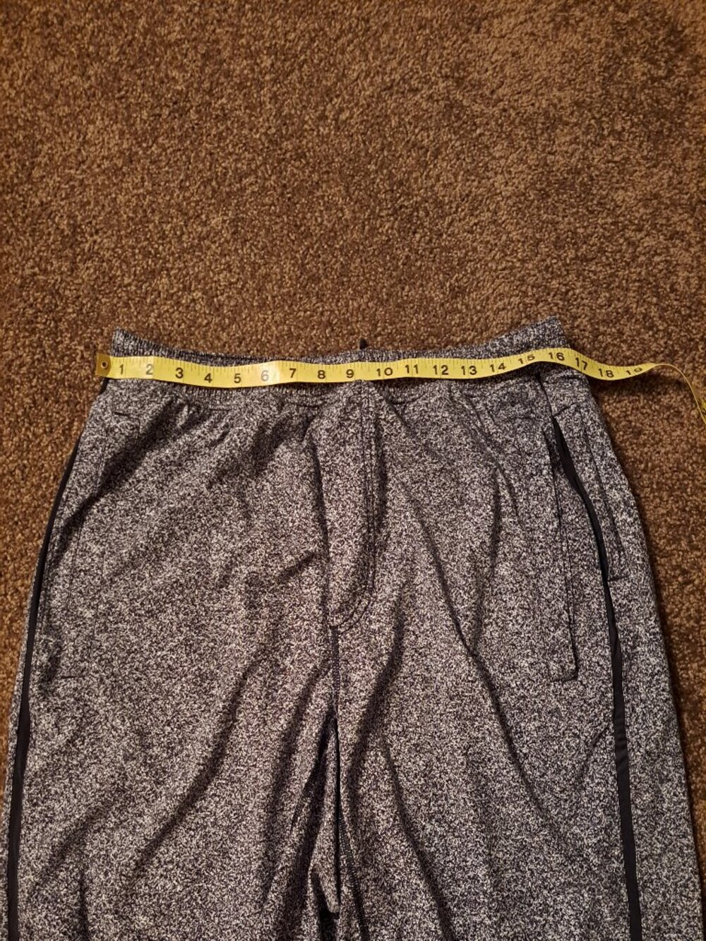 Lululemon Pace Breaker Short 9" Pinweave Alpine White Black - Picture 11 of 13